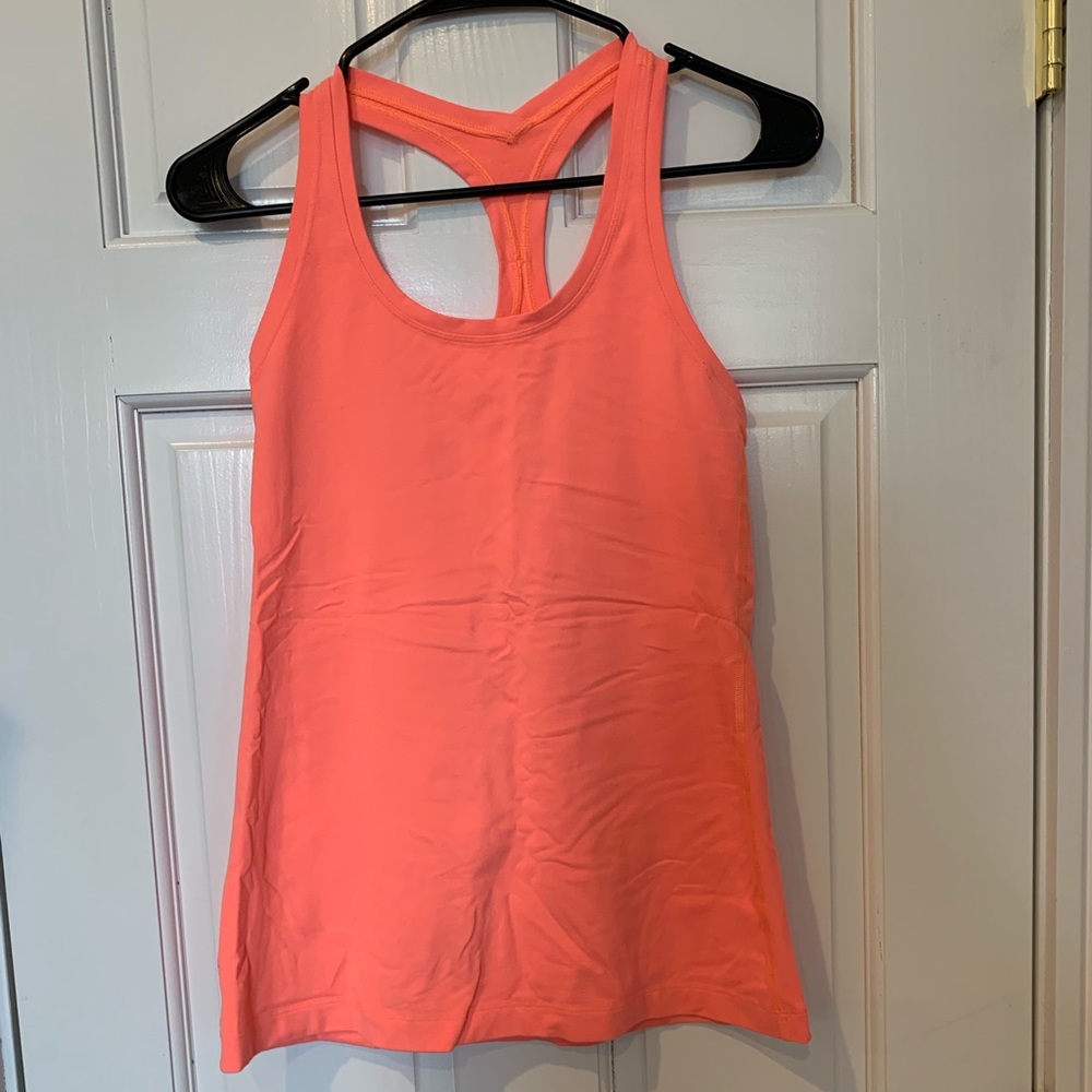 Lululemon tank